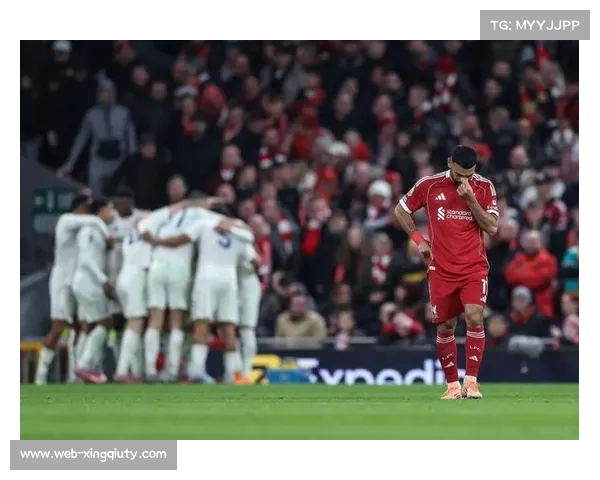 利物浦主场0-3不敌诺丁汉森林，遭遇近7轮第6场失利